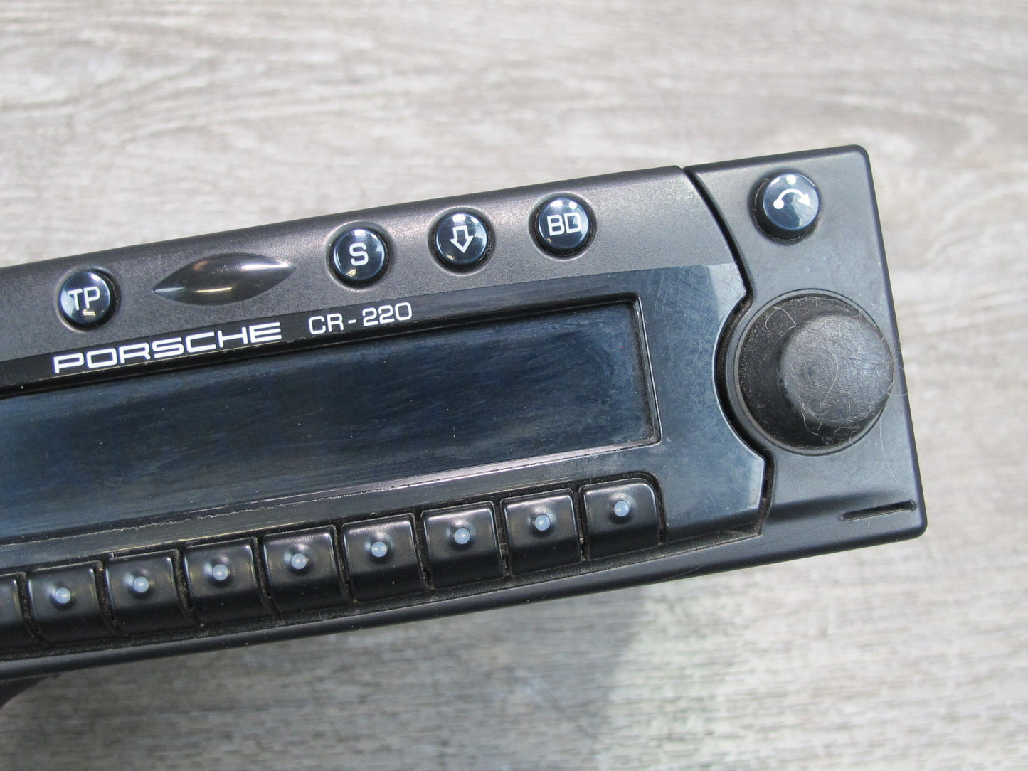 1999-2001 Porsche 911 Carrera 996 Audio Radio Receiver CDR-220 Cassette Player