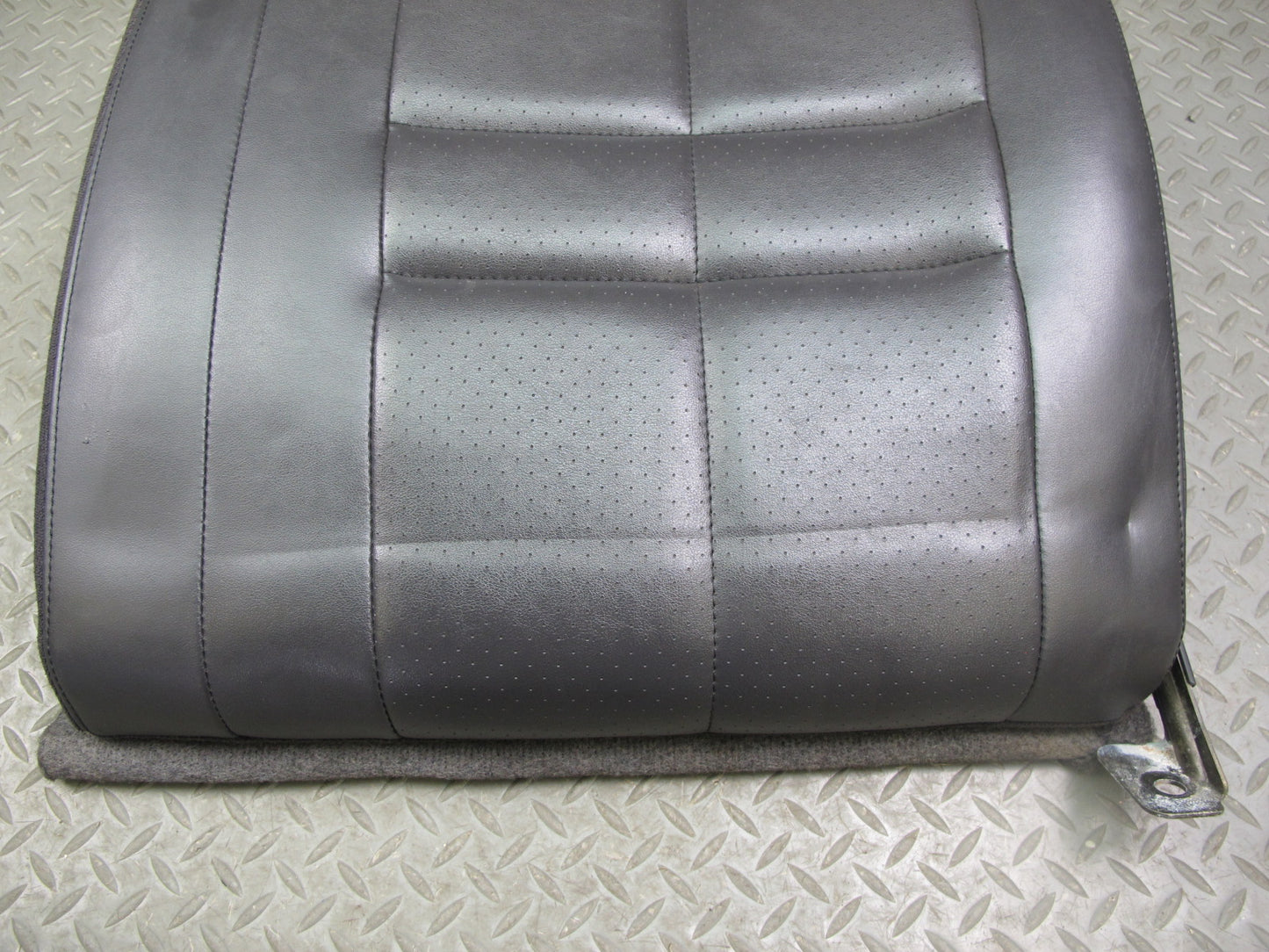 91-93 Mitsubishi 3000GT Rear Left Seat Upper Leather Cushion OEM