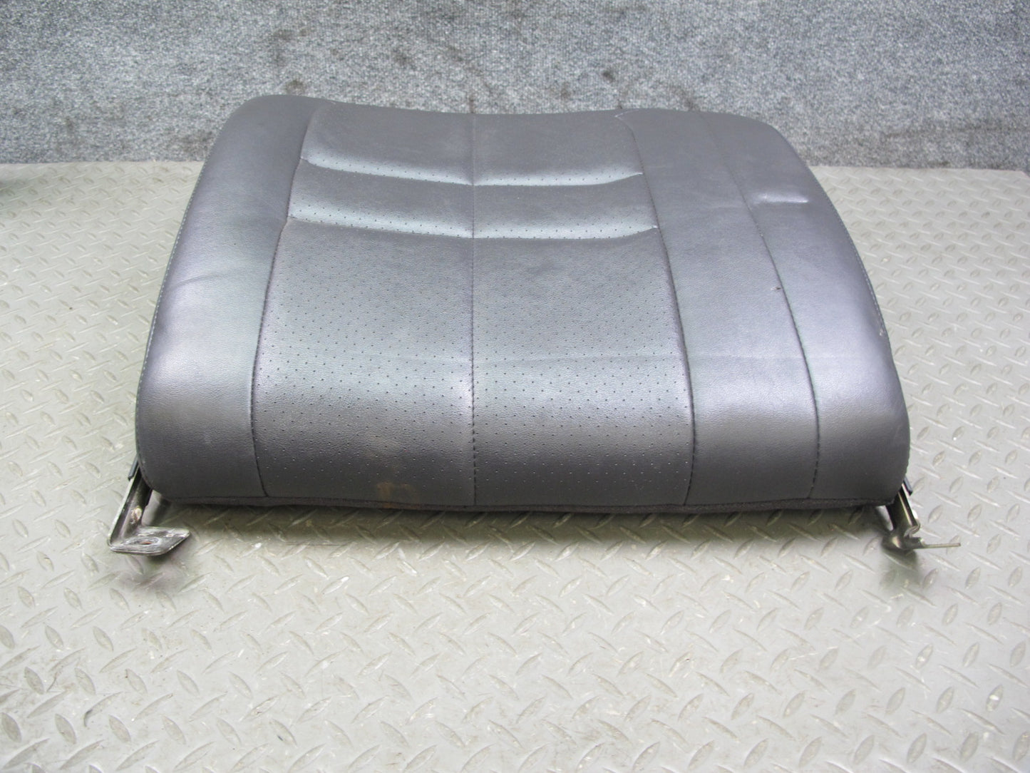 91-93 Mitsubishi 3000GT Rear Right Seat Upper Leather Cushion OEM