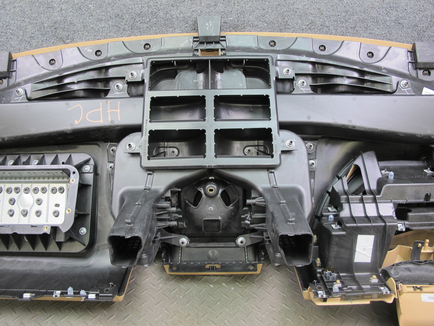 2011-2016 Porsche Cayenne 958 Front Dashboard Dash Instrument Panel Cover