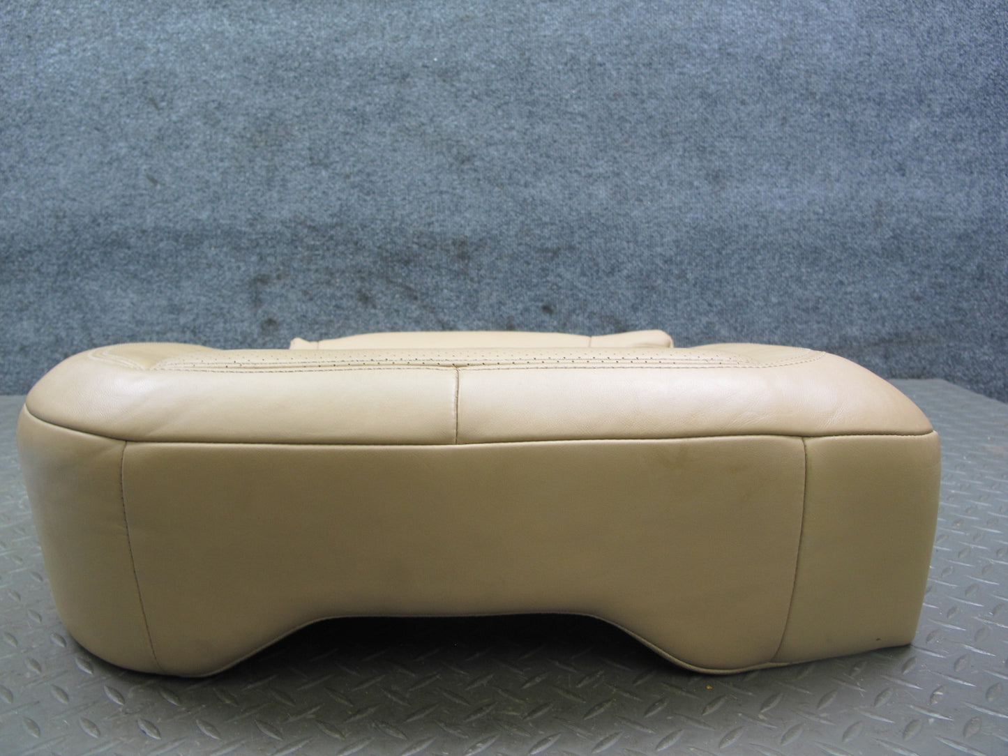 2011-2018 Porsche Cayenne 958 Rear Seat Right Side Lower Leather Cushion Beige