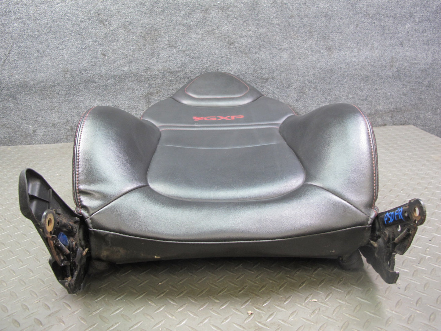 07-09 Pontiac Solstice GXP Front Right Seat Upper Leather Backrest Cushion OEM