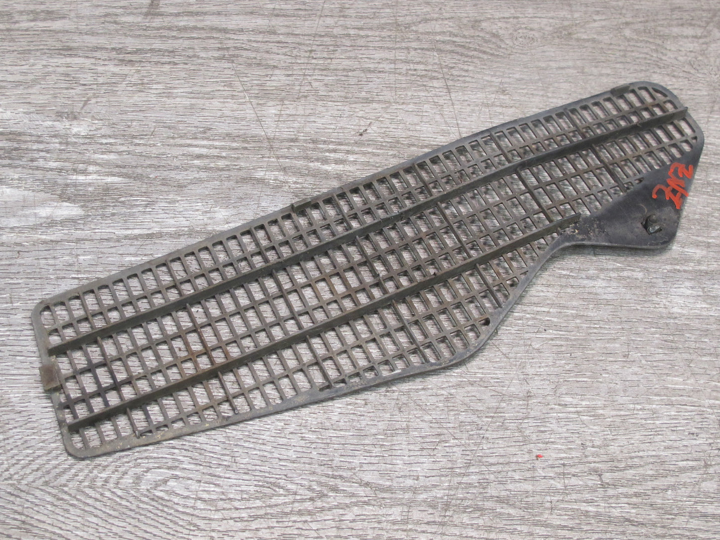 84-89 Nissan Z31 300ZX Set of 2 Front Left & Right Vent Cowl Grille OEM
