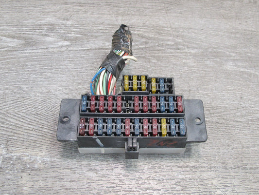 84-86 Nissan Z31 300ZX Junction Fuse Relay Box Module OEM