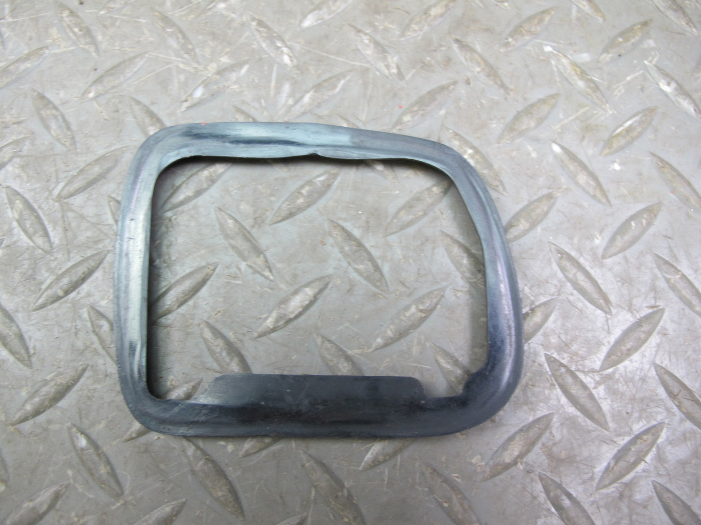 1984-1995 Porsche 928 S Front Right Side View Exterior Door Mirror RED W/ Seal