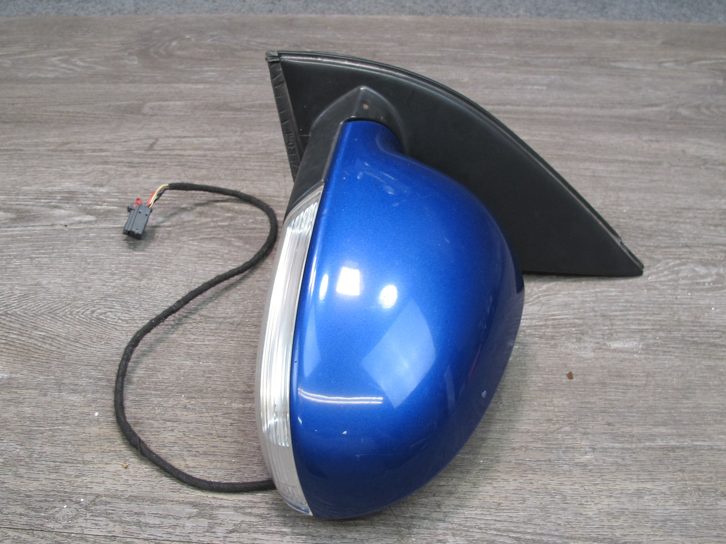 06-09 VW Rabbit GTI R32 Left Driver Door Side View Power Heated Mirror Blue OEM