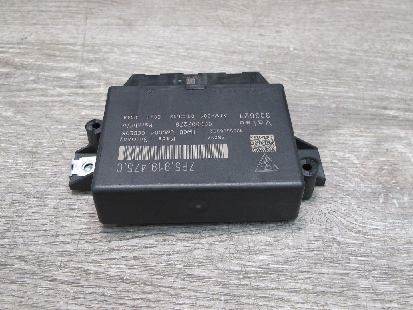 2011-2014 Porsche Cayenne 958 PDC Park Assist Control Module Unit