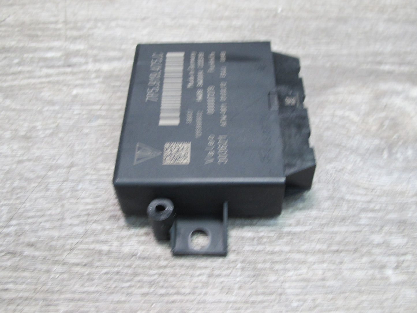 2011-2014 Porsche Cayenne 958 PDC Park Assist Control Module Unit