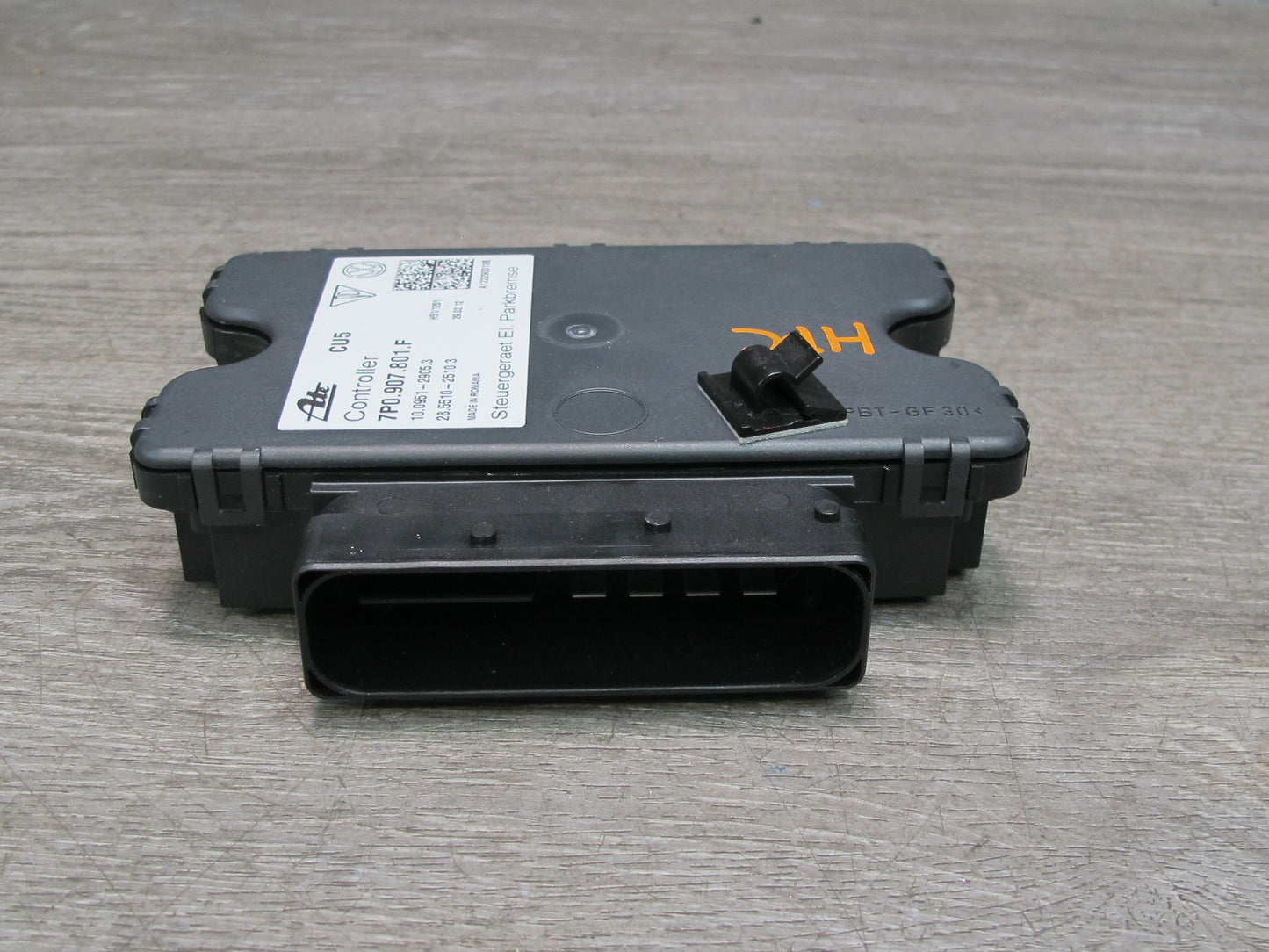 2011-2014 Porsche Cayenne 958 Electric Parking Brake Control Module 7P0907801F