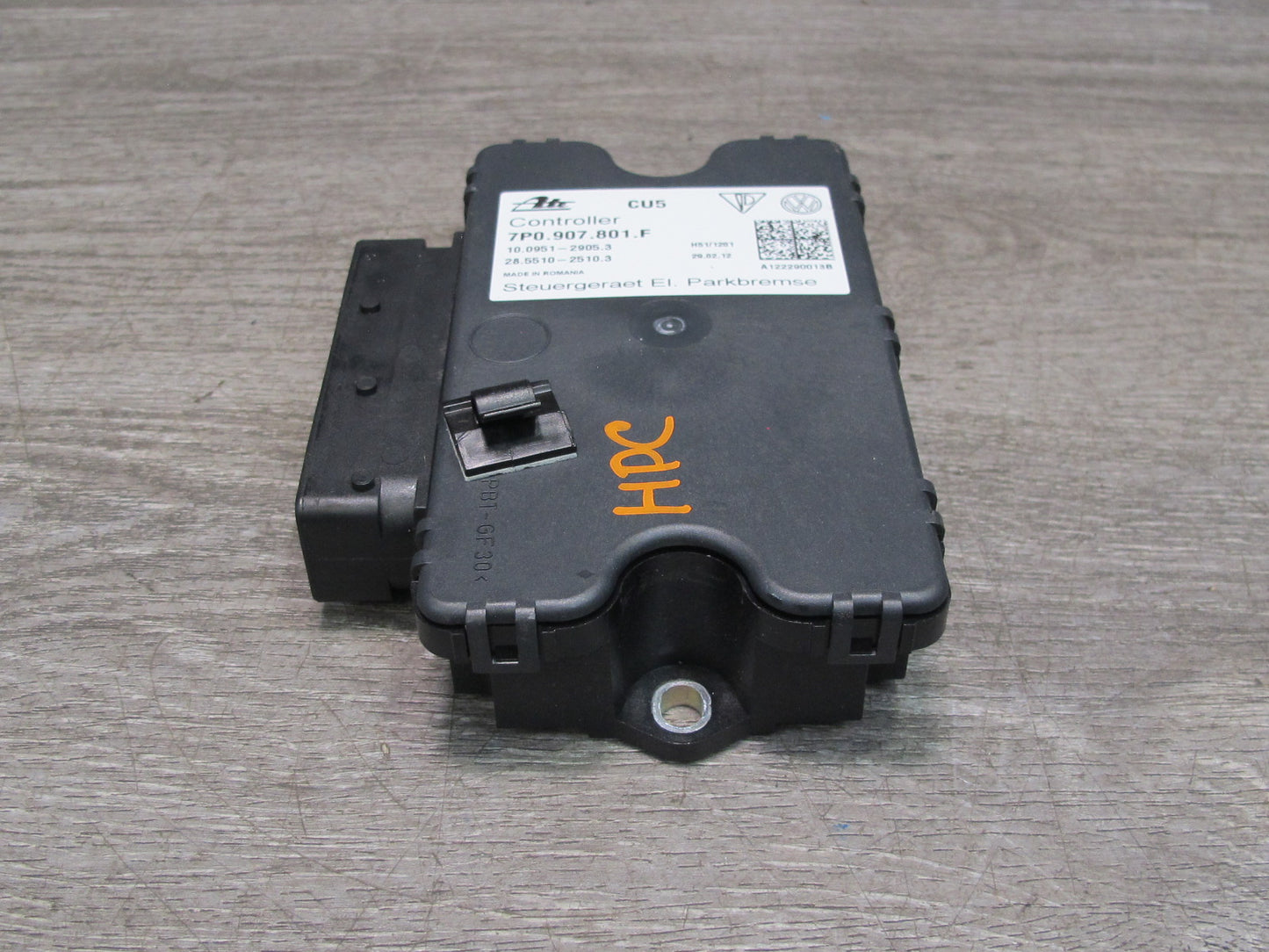 2011-2014 Porsche Cayenne 958 Electric Parking Brake Control Module 7P0907801F