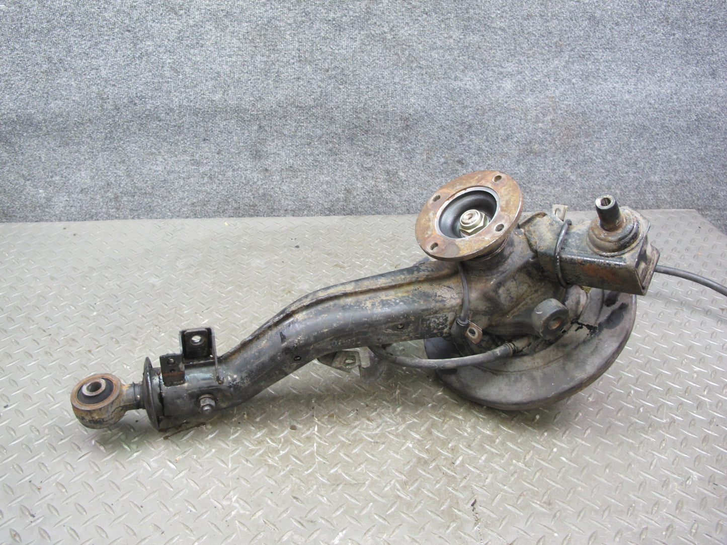 91-96 Mitsubishi 3000GT AWD Turbo Rear Right Knuckle Wheel Hub Trailing Arm