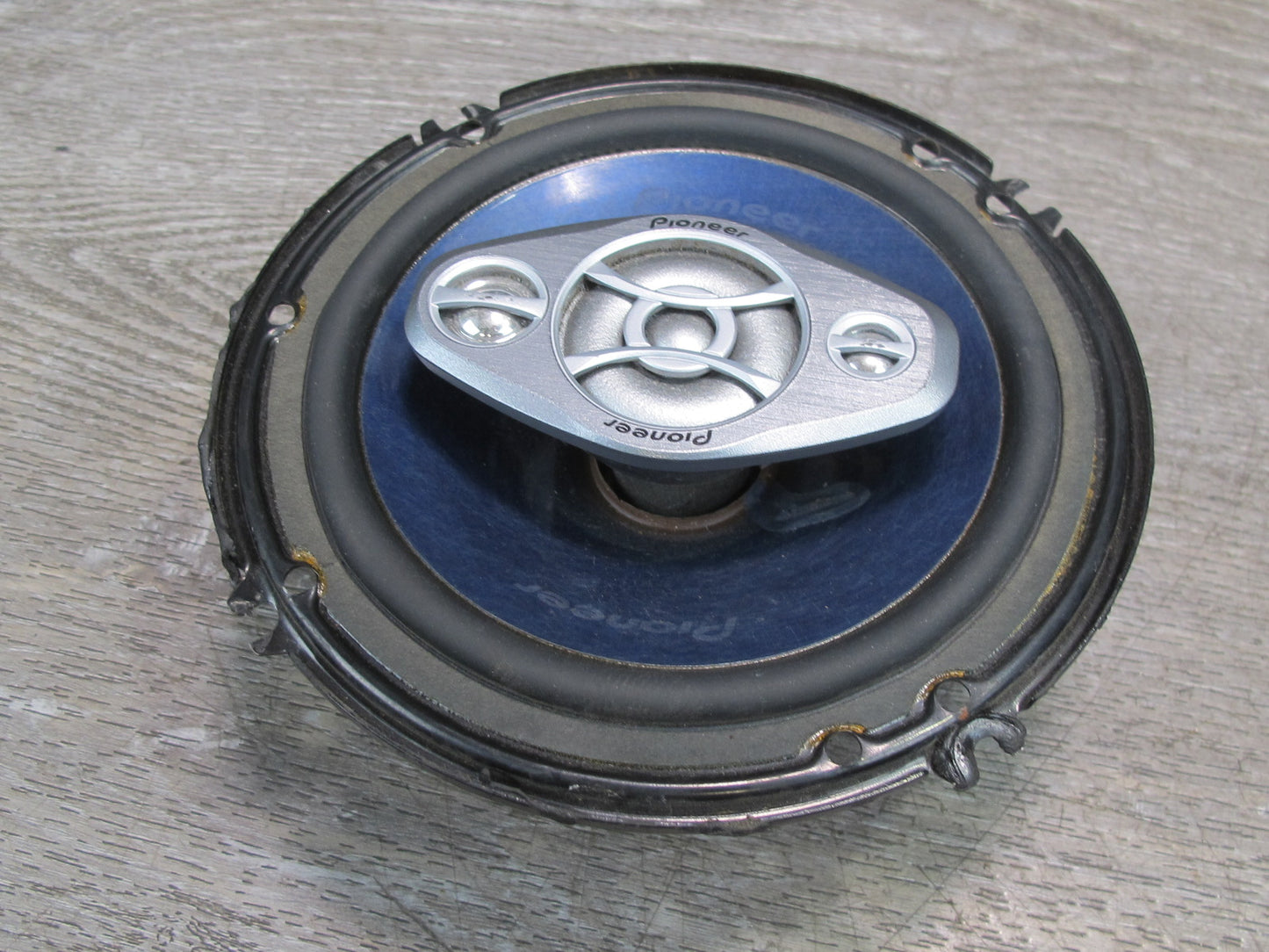 Set of 2 Pioneer TS-A1680S Audio Speaker