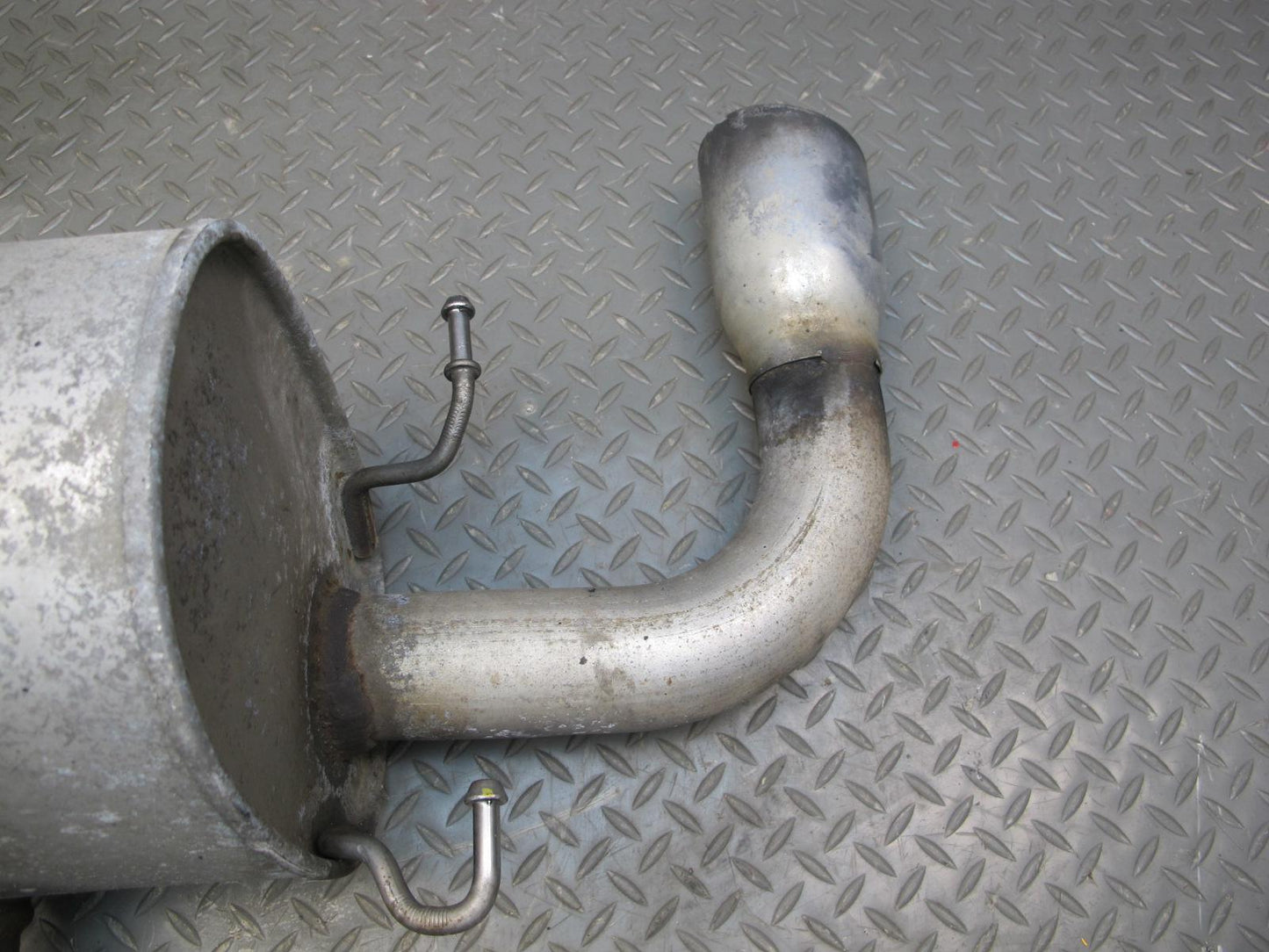 07-09 Pontiac Solstice GXP Rear Exhaust Muffler w Tips