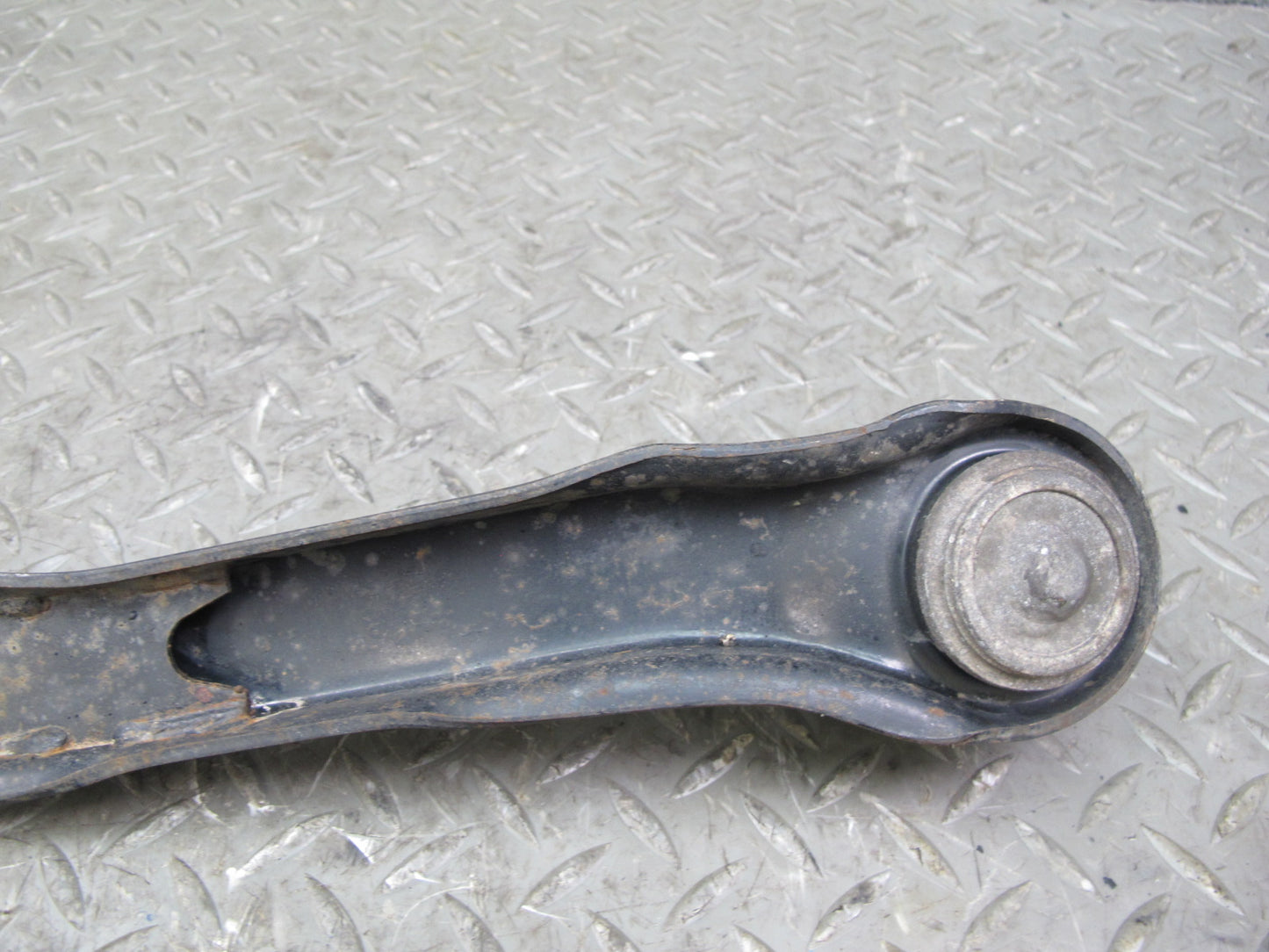 91-99 Mitsubishi 3000GT Rear Right Suspension Control Arm OEM