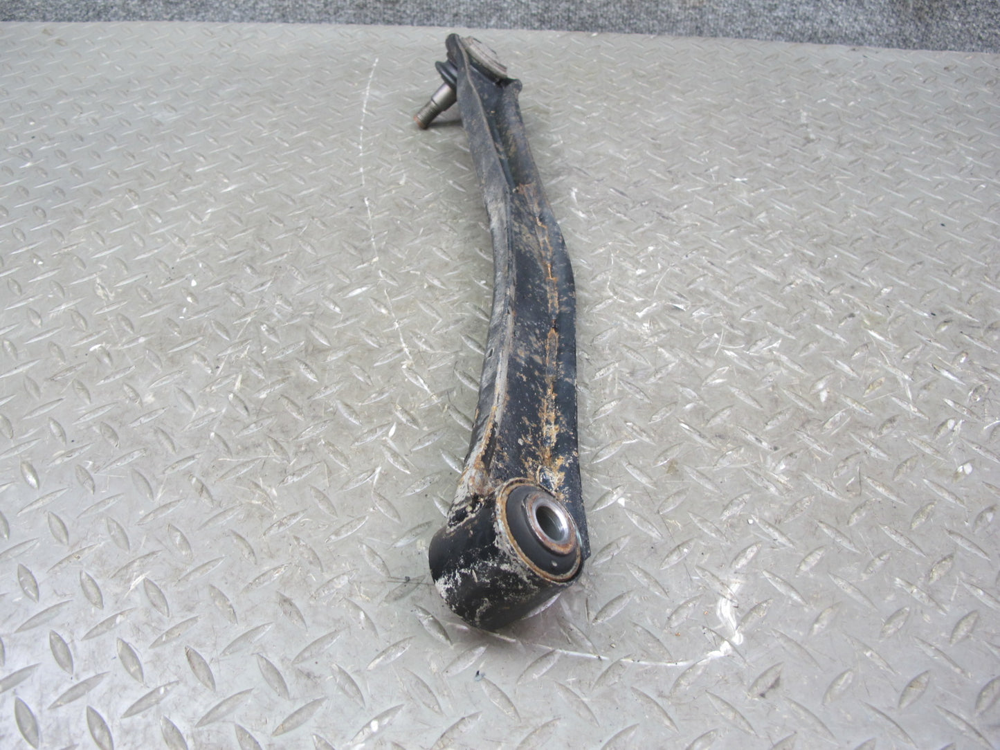 91-99 Mitsubishi 3000GT Rear Right Suspension Control Arm OEM
