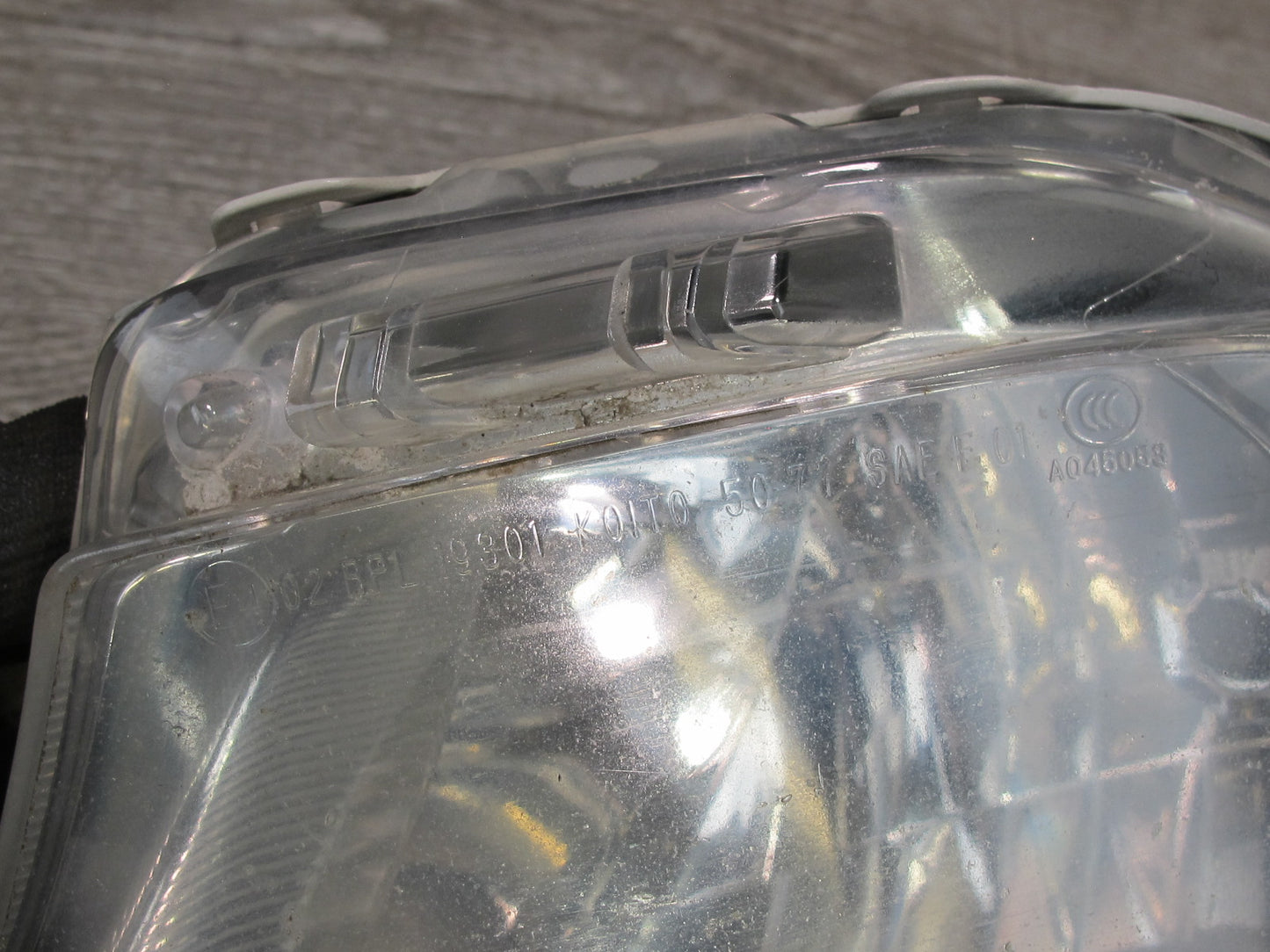07-09 Lexus UVF46 LS600h LS460 Set of 2 Front Left & Right Fog Light Lamp OEM