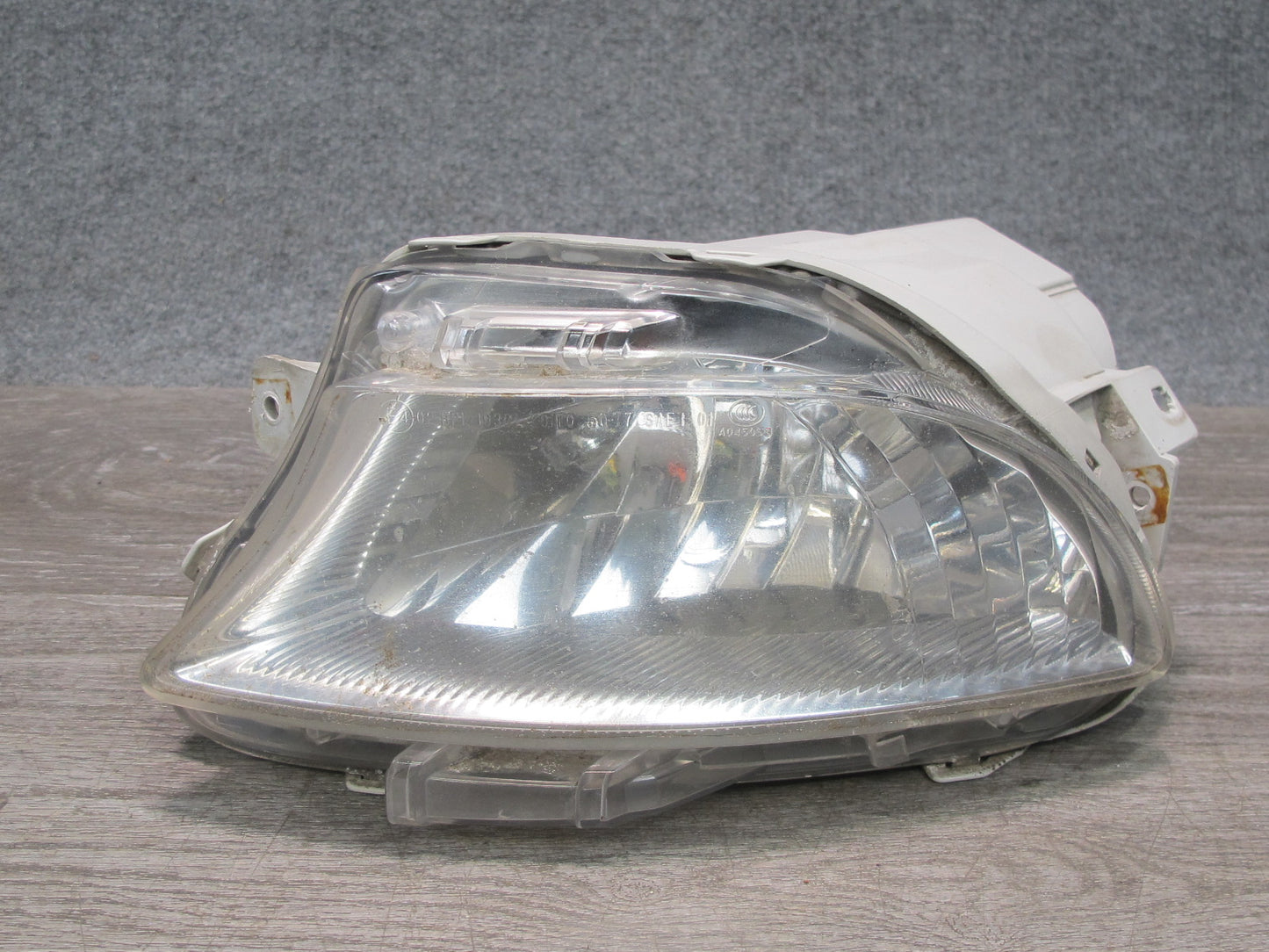 07-09 Lexus UVF46 LS600h LS460 Set of 2 Front Left & Right Fog Light Lamp OEM