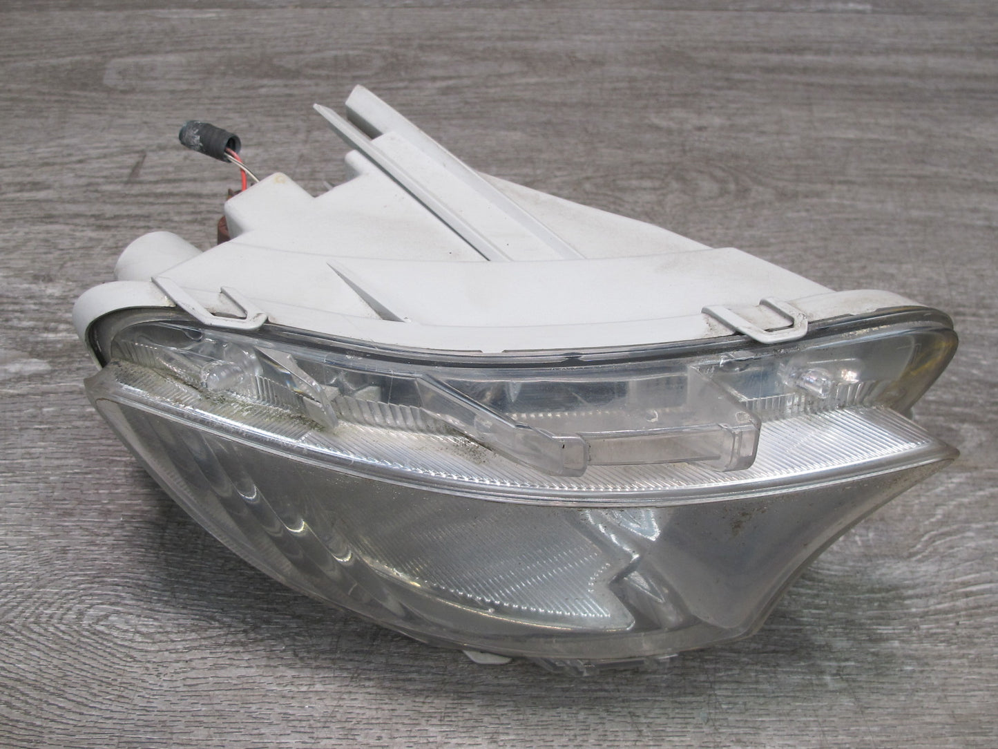 07-09 Lexus UVF46 LS600h LS460 Set of 2 Front Left & Right Fog Light Lamp OEM