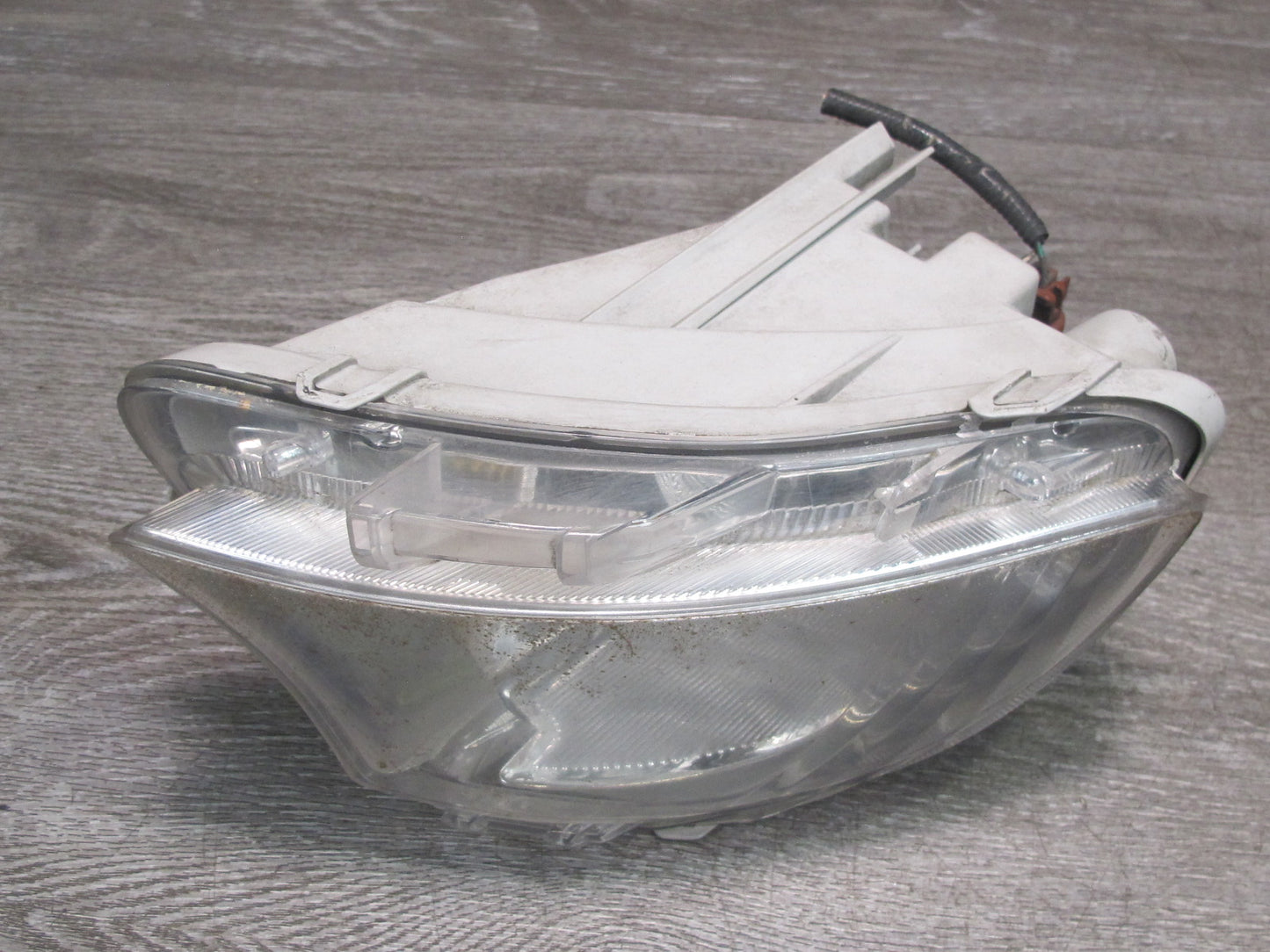 07-09 Lexus UVF46 LS600h LS460 Set of 2 Front Left & Right Fog Light Lamp OEM