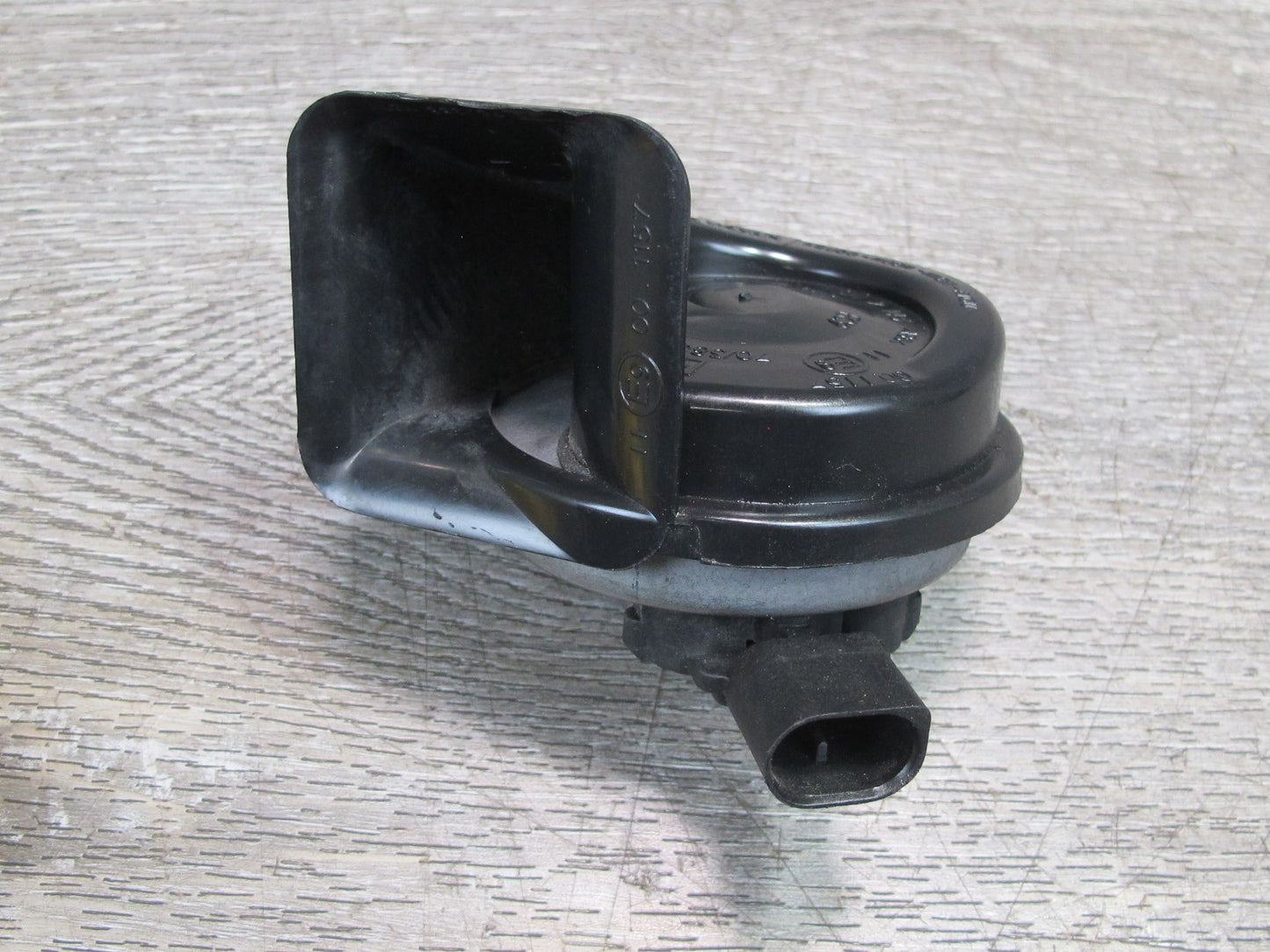 11-14 BMW E70 E71 X5 X6 Set of 2 High & Low Tone Note Pitch Horn Signal OEM