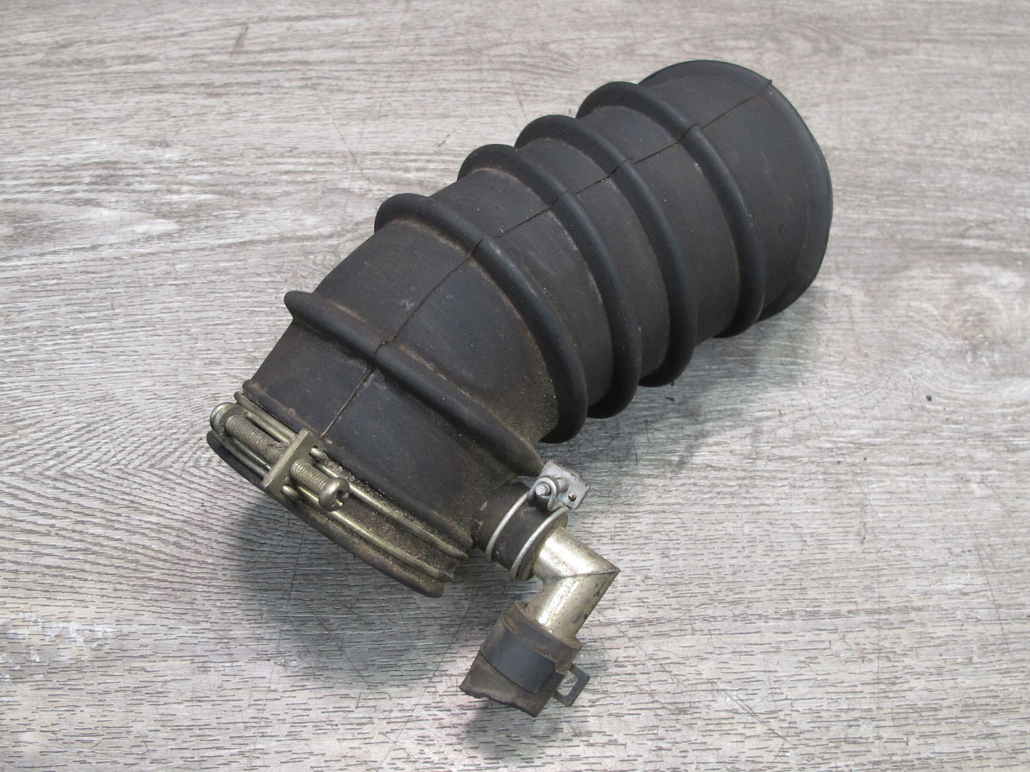 85-89 Nissan Z31 300ZX Air Intake Tube Hose Duct Pipe OEM