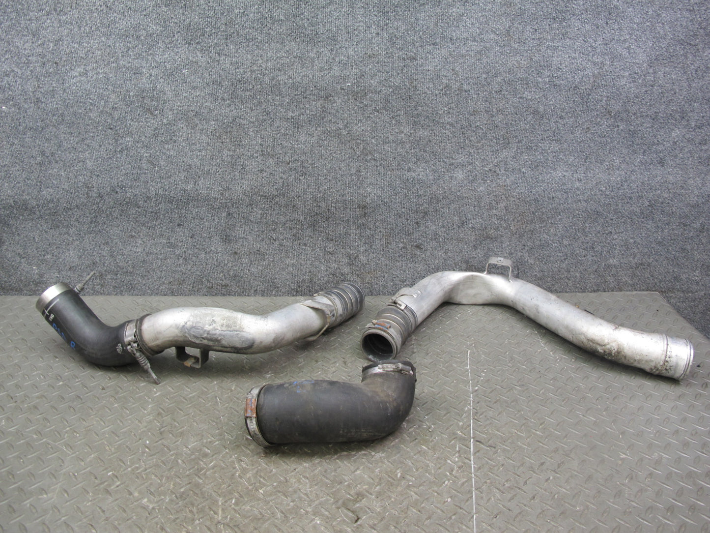 07-09 Pontiac Solstice SKY 2.0L Turbo Intercooler Air Intake Hose Pipe Set OEM