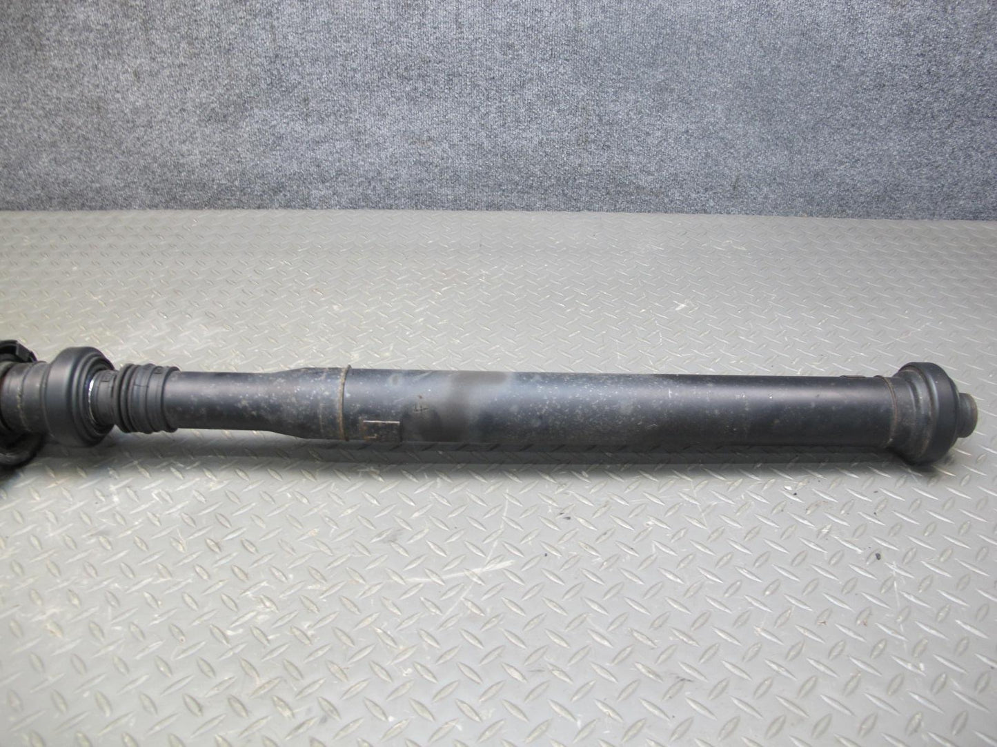 2011-2018 Porsche Cayenne 958 AWD 4.8T Rear Drive Shaft Driveshaft 7P0521101J