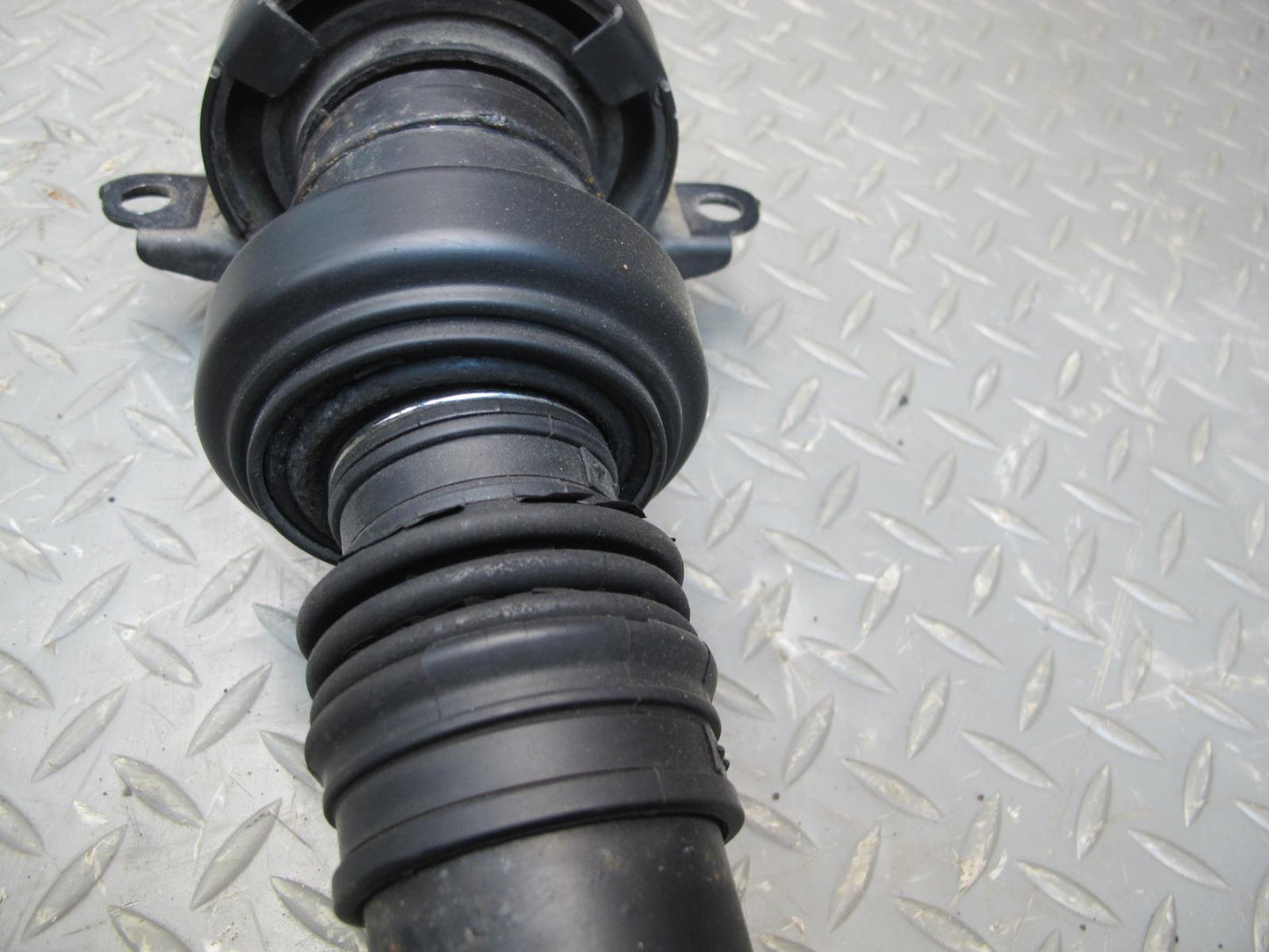 2011-2018 Porsche Cayenne 958 AWD 4.8T Rear Drive Shaft Driveshaft 7P0521101J