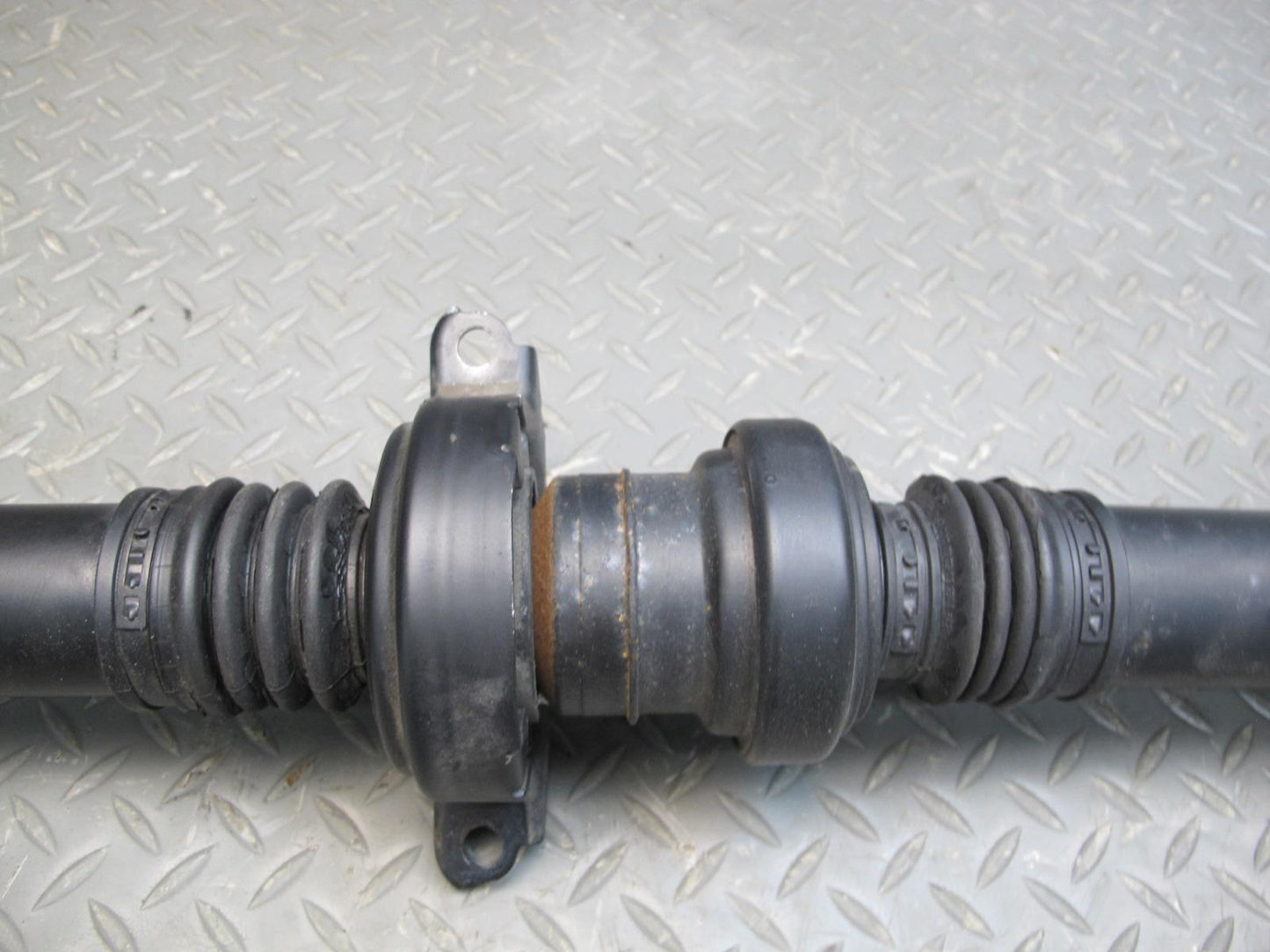 2011-2018 Porsche Cayenne 958 AWD 4.8T Rear Drive Shaft Driveshaft 7P0521101J