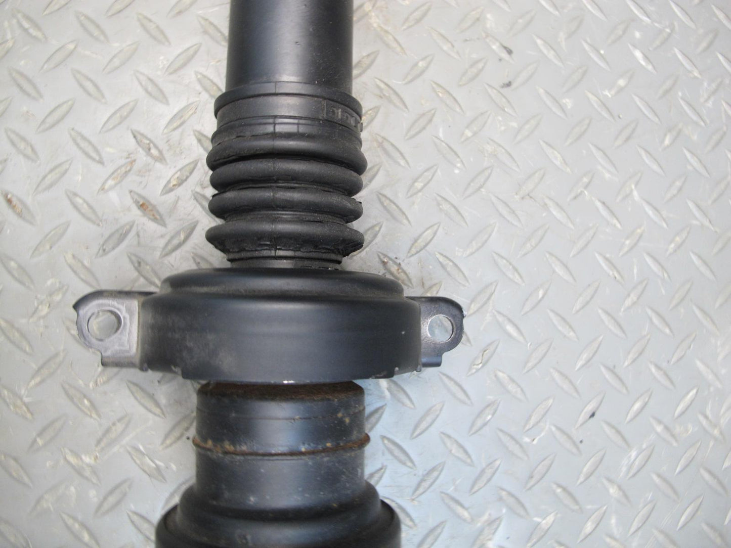 2011-2018 Porsche Cayenne 958 AWD 4.8T Rear Drive Shaft Driveshaft 7P0521101J