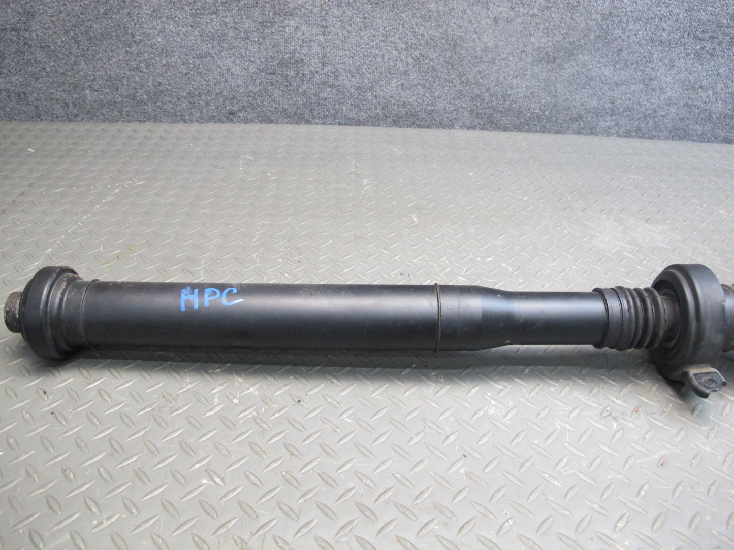 2011-2018 Porsche Cayenne 958 AWD 4.8T Rear Drive Shaft Driveshaft 7P0521101J