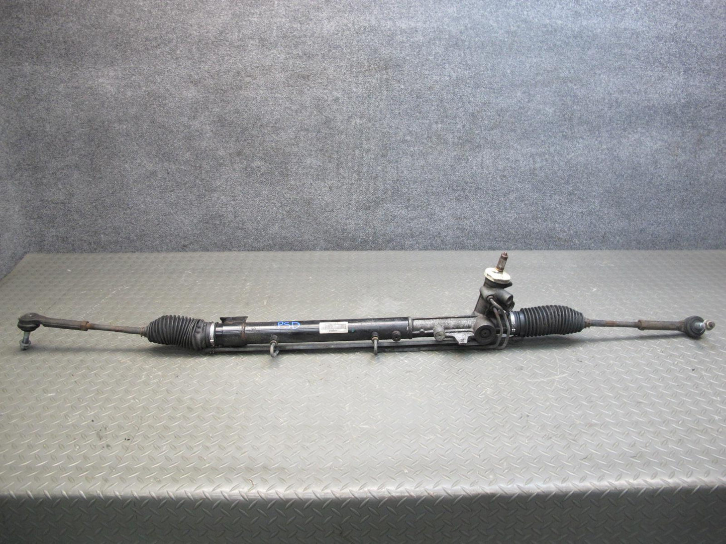 06-09 Pontiac Solstice Saturn SKY Power Steering Rack & Pinion 15923219 OEM