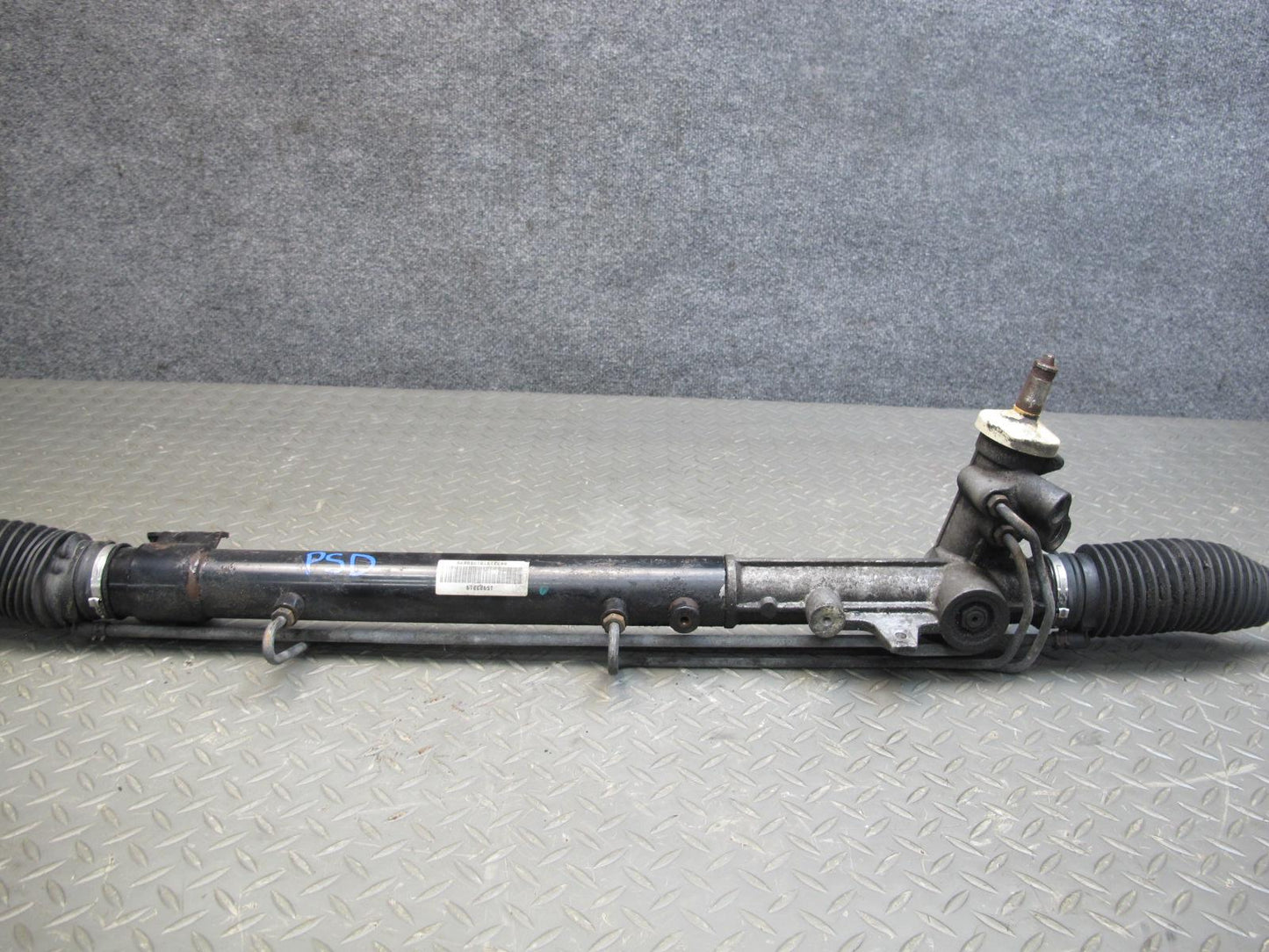 06-09 Pontiac Solstice Saturn SKY Power Steering Rack & Pinion 15923219 OEM