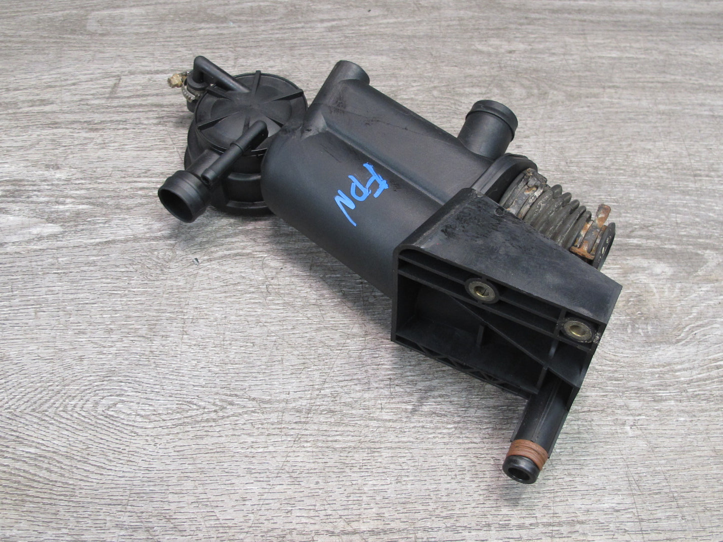 1999-2005 Porsche 911 Carrera 996 Engine Motor Oil Separator