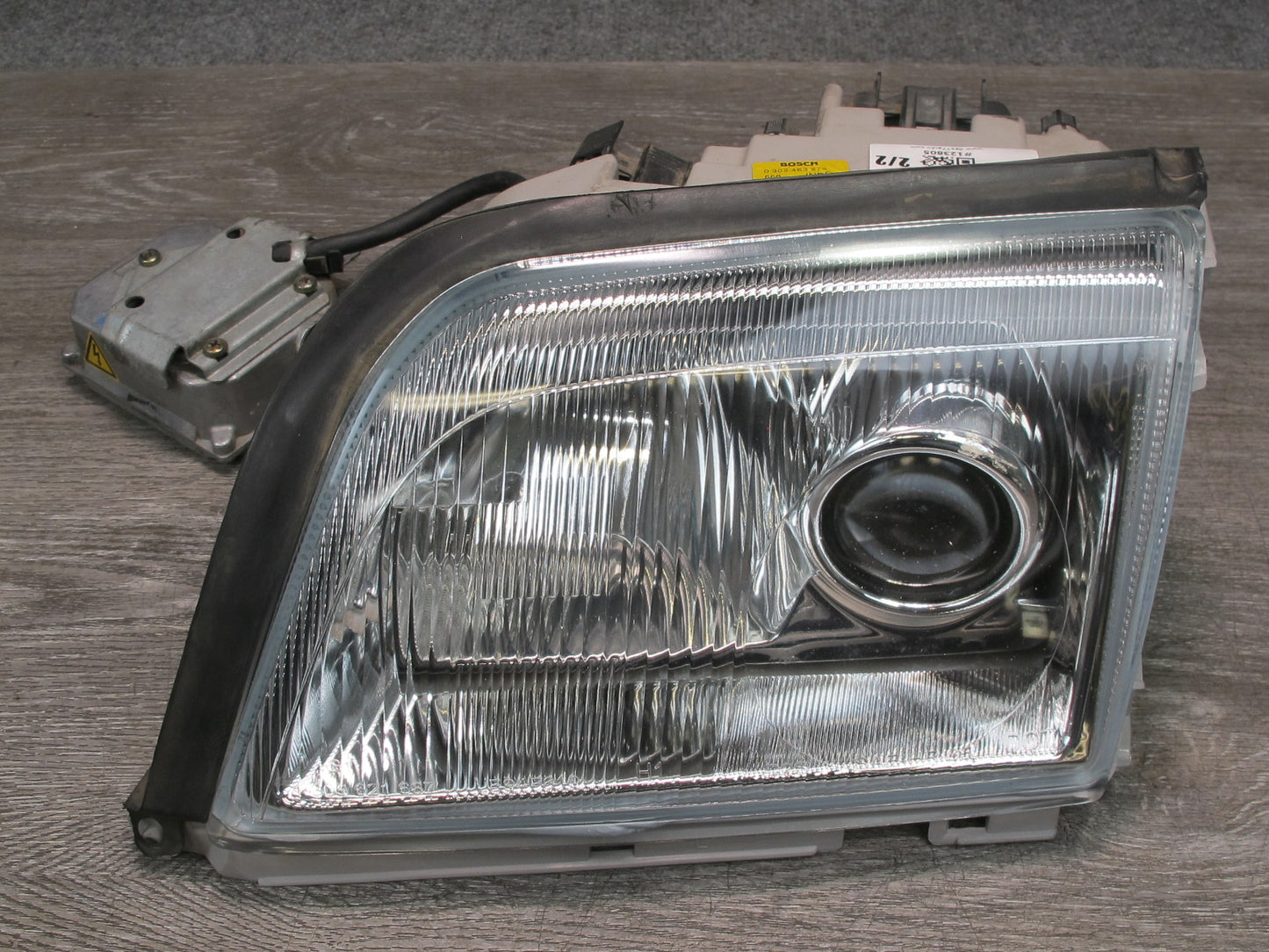 96-02 Mercedes R129 Set of 2 Front Left & Right Xenon HID Headlight Lamp OEM