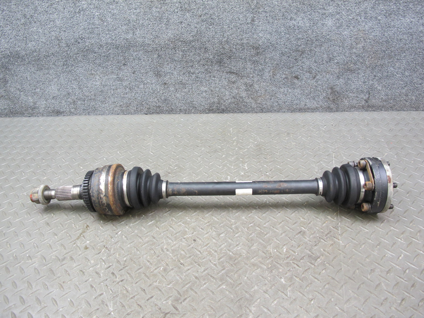 1987-1988 Porsche 928 S M/T Rear Right Suspension Axle Shaft