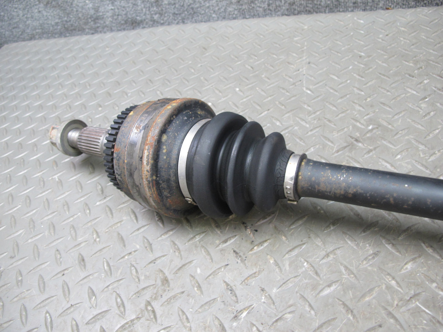 1987-1988 Porsche 928 S M/T Rear Left Suspension Axle Shaft