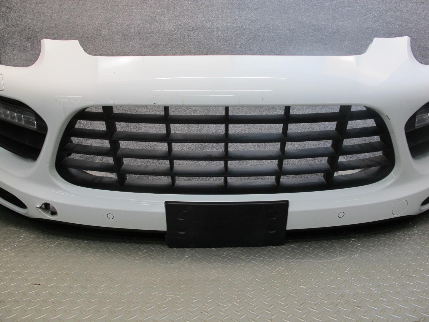 2011-2014 Porsche Cayenne 958 Turbo Front Bumper Cover w Grille & Fog Lights