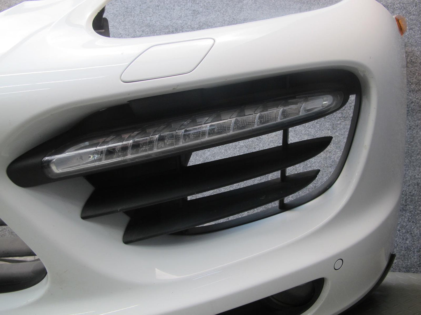 2011-2014 Porsche Cayenne 958 Turbo Front Bumper Cover w Grille & Fog Lights