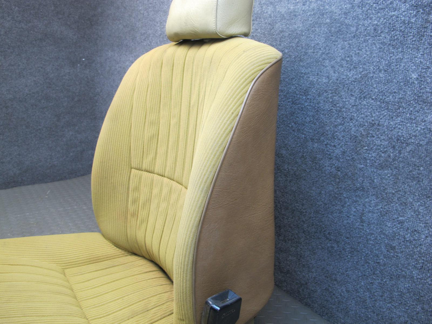 75-82 Triumph TR7 Front Right Beige Cloth Seat OEM