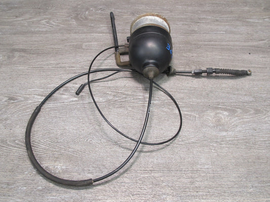1987-1989 Porsche 928 Cruise Control Actuator 92861712104