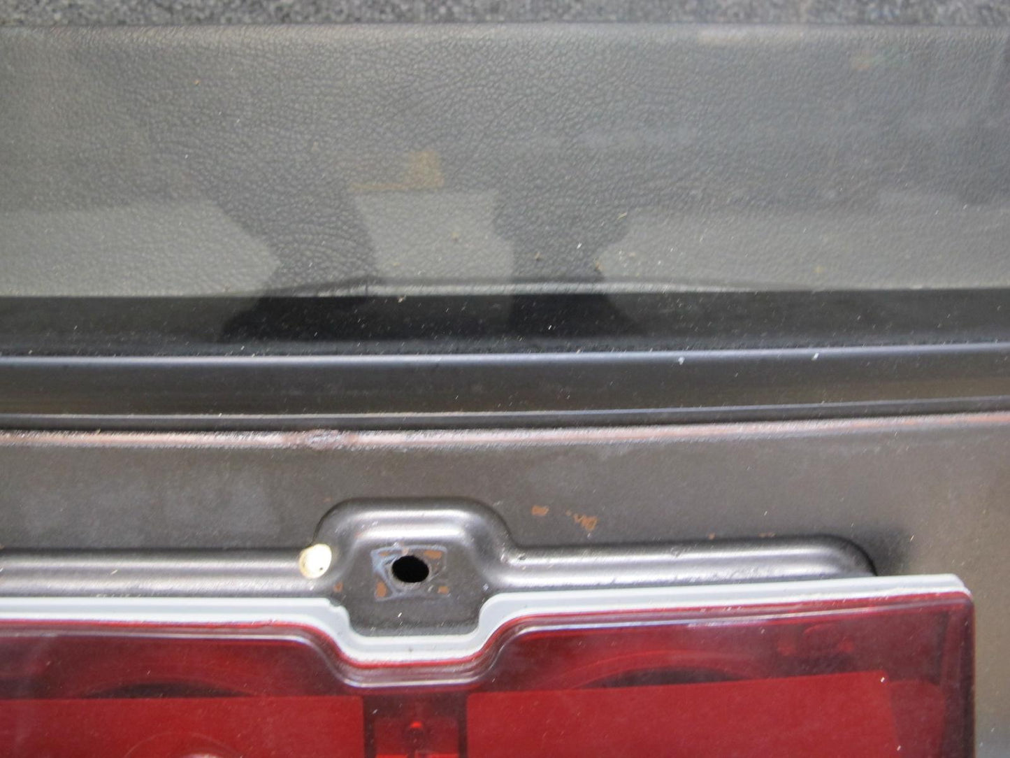 84-86 Nissan Z31 300ZX 2+0 Rear Tailgate Liftgate Panel w Glass & Wiper OEM