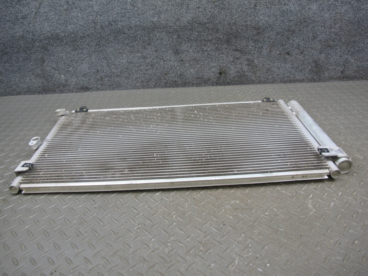 01-05 Lexus JCE10L IS300 A/C Air Condition Condenser