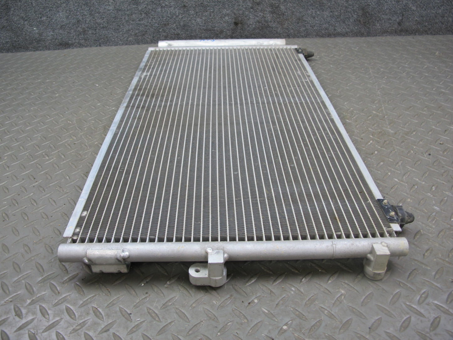 01-05 Lexus JCE10L IS300 A/C Air Condition Condenser