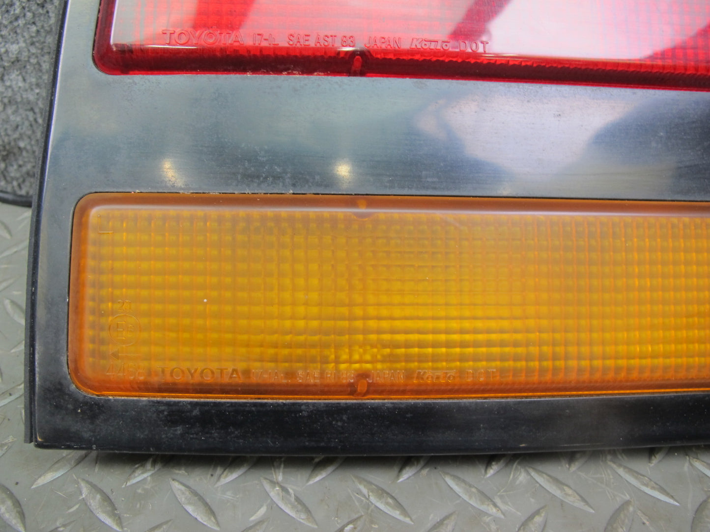 85-86 Toyota MR2 Rear Taillight Lamp Side Marker Light License Plate Set OEM