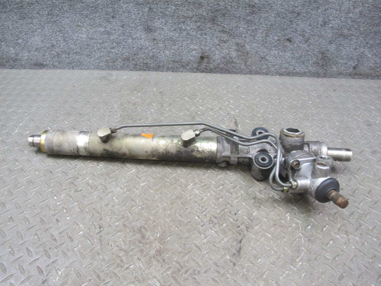 02-05 Lexus JCE10L IS300 Power Steering Rack & Pinion OEM