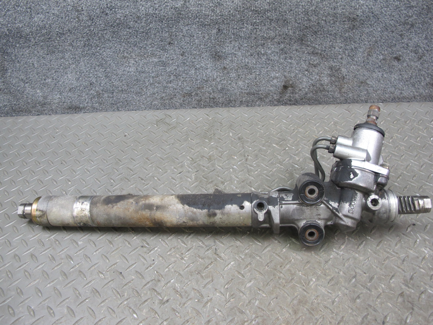 02-05 Lexus JCE10L IS300 Power Steering Rack & Pinion OEM