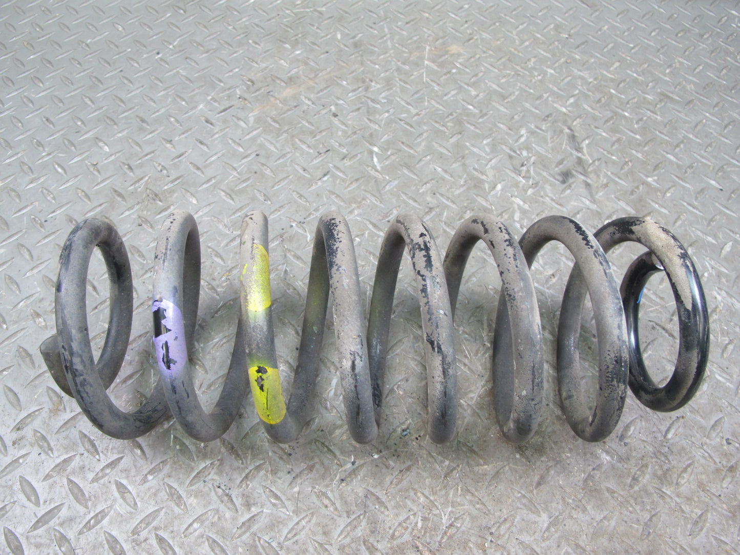 84-89 Nissan Z31 300ZX Turbo 2+0 Set of 2 Rear Left & Right Coil Spring OEM