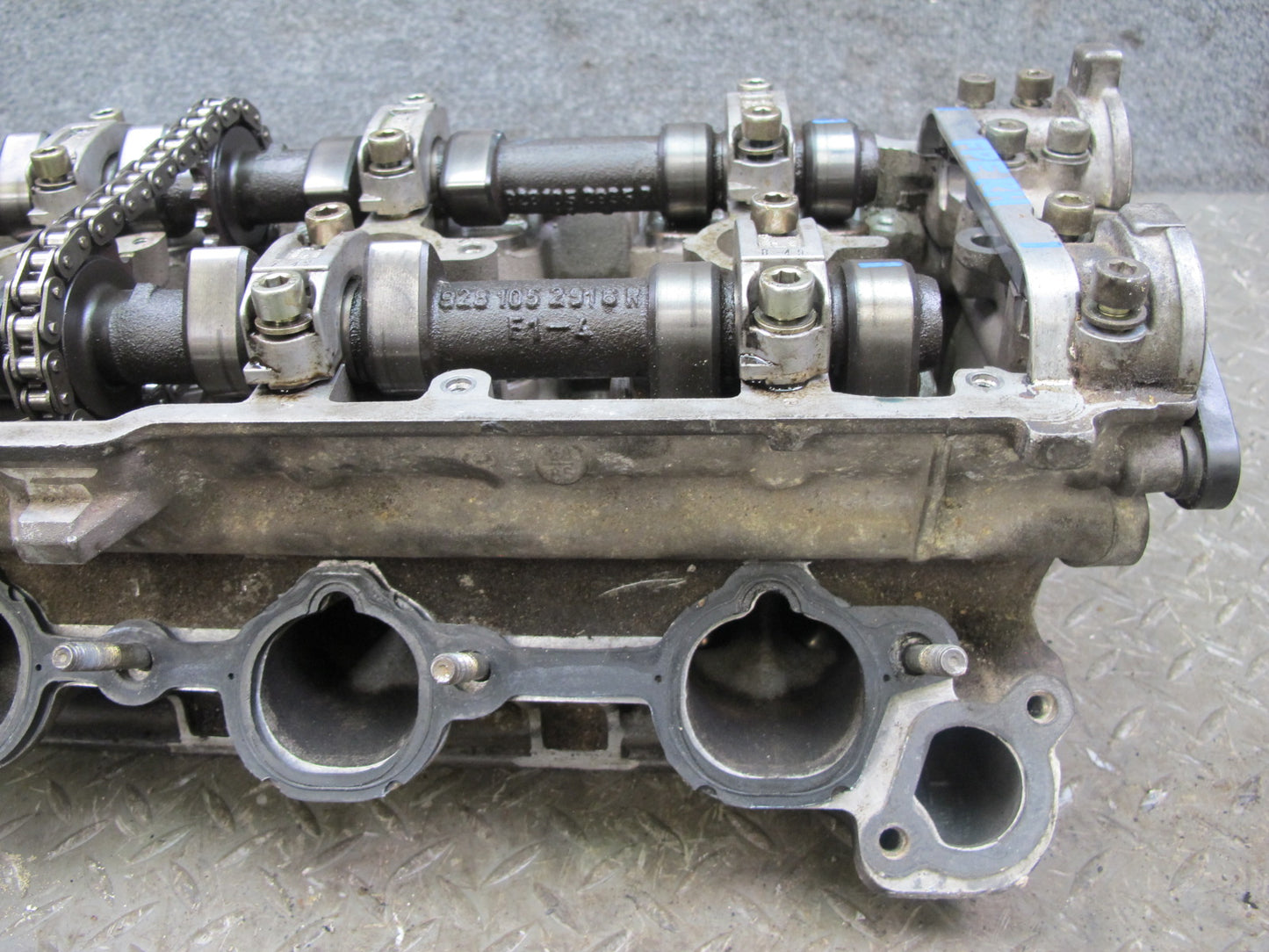 87-89 Porsche 928 5.0L M28.41 Engine Right Cylinder Head w Camshafts 64k Miles