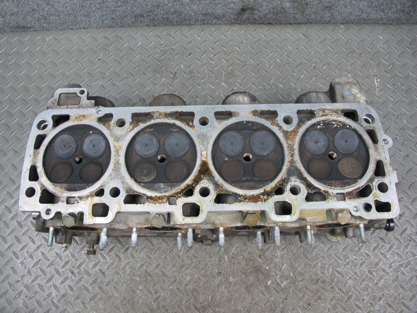 87-89 Porsche 928 5.0L M28.41 Engine Right Cylinder Head w Camshafts 64k Miles